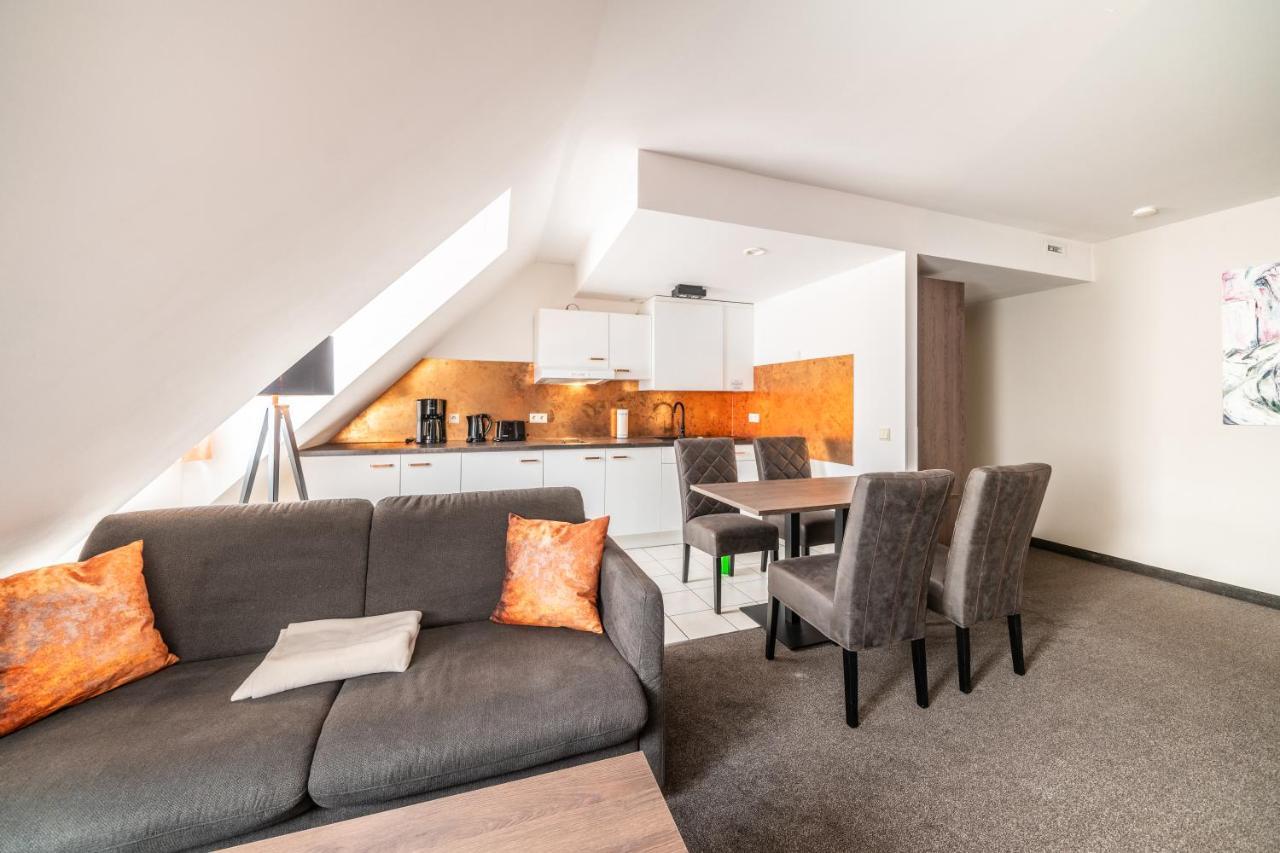 Familienapartment Am Neumarkt Ll เดรสเดน ภายนอก รูปภาพ